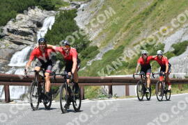 Photo #2370001 | 22-07-2022 12:03 | Passo Dello Stelvio - Waterfall curve BICYCLES