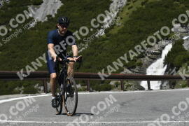 Photo #3240318 | 26-06-2023 12:23 | Passo Dello Stelvio - Waterfall curve BICYCLES