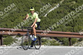 Photo #2079189 | 02-06-2022 09:26 | Passo Dello Stelvio - Waterfall BICYCLE riders