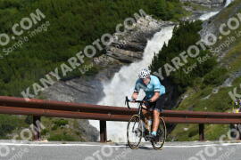 Photo #3946658 | 18-08-2023 10:31 | Passo Dello Stelvio - Waterfall curve BICYCLES