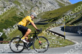 Foto #3982724 | 20-08-2023 09:54 | Passo Dello Stelvio - Waterfall Kehre BICYCLES