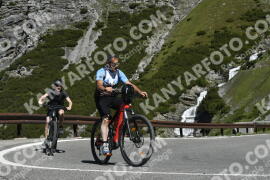 Photo #3226076 | 25-06-2023 10:26 | Passo Dello Stelvio - Waterfall curve BICYCLES