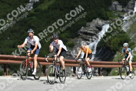 Photo #2207311 | 30-06-2022 10:29 | Passo Dello Stelvio - Waterfall curve BICYCLES