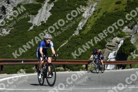 Photo #2336574 | 17-07-2022 10:04 | Passo Dello Stelvio - Waterfall curve BICYCLES