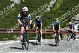 Photo #2266212 | 09-07-2022 09:54 | Passo Dello Stelvio - Waterfall curve BICYCLES