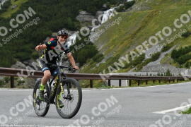 Photo #2680141 | 17-08-2022 09:28 | Passo Dello Stelvio - Waterfall curve BICYCLES