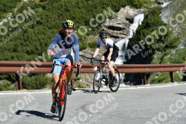 Photo #2183711 | 25-06-2022 09:40 | Passo Dello Stelvio - Waterfall curve BICYCLES