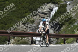 Fotó #3517822 | 17-07-2023 11:32 | Passo Dello Stelvio - Vízesés kanyar Bicajosok
