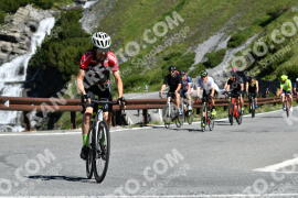 Photo #2185048 | 25-06-2022 10:11 | Passo Dello Stelvio - Waterfall curve BICYCLES
