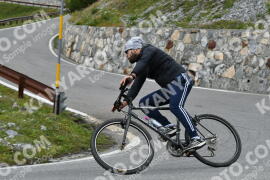 Photo #2448915 | 30-07-2022 15:10 | Passo Dello Stelvio - Waterfall curve BICYCLES