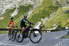 Photo #3933010 | 18-08-2023 09:29 | Passo Dello Stelvio - Waterfall curve BICYCLES