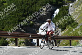 Photo #2565554 | 09-08-2022 15:46 | Passo Dello Stelvio - Waterfall curve BICYCLES