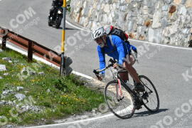 Photo #2160989 | 19-06-2022 15:15 | Passo Dello Stelvio - Waterfall curve BICYCLES