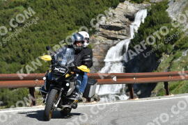 Photo #2159462 | 19-06-2022 09:45 | Passo Dello Stelvio - Waterfall curve