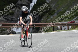 Photo #2129416 | 13-06-2022 11:30 | Passo Dello Stelvio - Waterfall curve BICYCLES