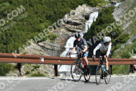Photo #2158657 | 19-06-2022 09:34 | Passo Dello Stelvio - Waterfall curve BICYCLES