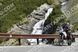Photo #2079048 | 02-06-2022 09:36 | Passo Dello Stelvio - Waterfall curve