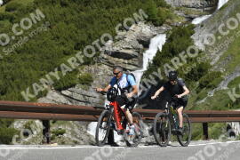 Photo #3226062 | 25-06-2023 10:26 | Passo Dello Stelvio - Waterfall curve BICYCLES