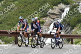 Photo #2174069 | 21-06-2022 11:59 | Passo Dello Stelvio - Waterfall curve BICYCLES