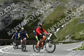 Photo #3100021 | 14-06-2023 11:56 | Passo Dello Stelvio - Waterfall curve BICYCLES