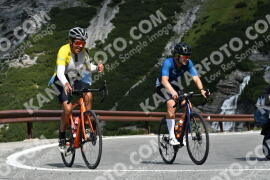 Photo #2306890 | 15-07-2022 10:21 | Passo Dello Stelvio - Waterfall curve BICYCLES