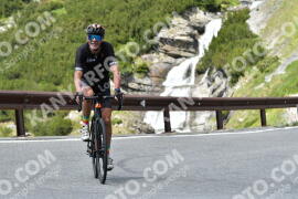 Photo #2198419 | 26-06-2022 13:20 | Passo Dello Stelvio - Waterfall curve BICYCLES