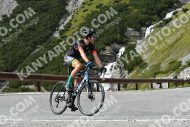 Photo #2644697 | 14-08-2022 15:30 | Passo Dello Stelvio - Waterfall curve BICYCLES