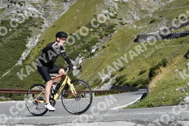 Photo #2767066 | 28-08-2022 10:15 | Passo Dello Stelvio - Waterfall curve BICYCLES