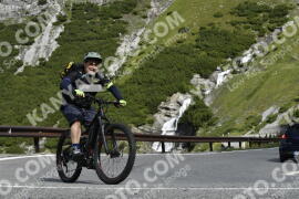 Photo #3545381 | 22-07-2023 10:16 | Passo Dello Stelvio - Waterfall curve BICYCLES