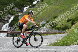 Photo #2205688 | 29-06-2022 11:26 | Passo Dello Stelvio - Waterfall curve BICYCLES