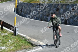 Photo #2605480 | 12-08-2022 10:58 | Passo Dello Stelvio - Waterfall curve BICYCLES