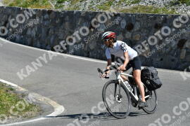 Photo #2369234 | 22-07-2022 11:09 | Passo Dello Stelvio - Waterfall curve BICYCLES