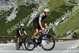 Photo #2253488 | 08-07-2022 10:54 | Passo Dello Stelvio - Waterfall curve BICYCLES