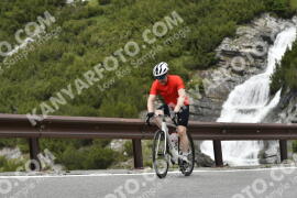 Photo #3200426 | 23-06-2023 12:12 | Passo Dello Stelvio - Waterfall curve BICYCLES