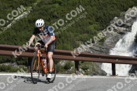 Photo #3443385 | 14-07-2023 10:05 | Passo Dello Stelvio - Waterfall curve BICYCLES