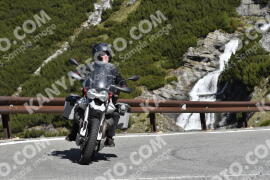 Photo #2082555 | 04-06-2022 10:05 | Passo Dello Stelvio - Waterfall curve