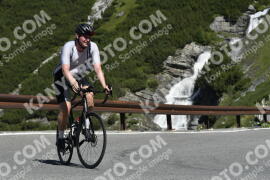 Foto #3465380 | 15-07-2023 10:24 | Passo Dello Stelvio - Curva di cascata BICICLETTA