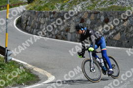 Photo #2179038 | 24-06-2022 11:02 | Passo Dello Stelvio - Waterfall curve BICYCLES