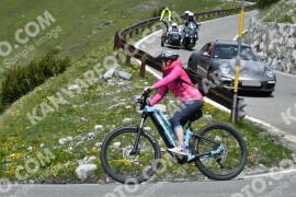 Photo #3153983 | 18-06-2023 12:46 | Passo Dello Stelvio - Waterfall curve BICYCLES