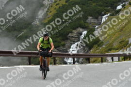 Photo #4279942 | 17-09-2023 09:42 | Passo Dello Stelvio - Waterfall curve BICYCLES