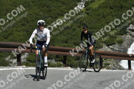 Fotó #3466041 | 15-07-2023 10:38 | Passo Dello Stelvio - Vízesés kanyar Bicajosok