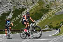 Photo #4037637 | 23-08-2023 11:23 | Passo Dello Stelvio - Waterfall curve BICYCLES