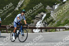 Photo #2169287 | 20-06-2022 12:25 | Passo Dello Stelvio - Waterfall curve BICYCLES