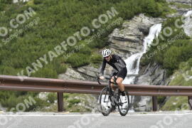Foto #3760580 | 08-08-2023 10:38 | Passo Dello Stelvio - Waterfall Kehre BICYCLES