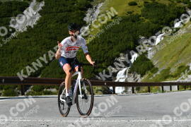 Photo #2701630 | 21-08-2022 15:06 | Passo Dello Stelvio - Waterfall curve BICYCLES