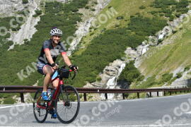 Photo #2363314 | 21-07-2022 10:42 | Passo Dello Stelvio - Waterfall curve BICYCLES