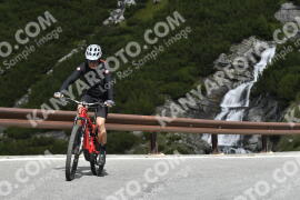 Photo #3735520 | 06-08-2023 10:52 | Passo Dello Stelvio - Waterfall curve BICYCLES