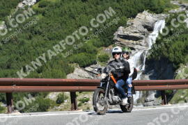 Photo #2368158 | 22-07-2022 10:23 | Passo Dello Stelvio - Waterfall curve