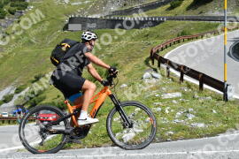 Photo #2412391 | 26-07-2022 10:25 | Passo Dello Stelvio - Waterfall curve BICYCLES