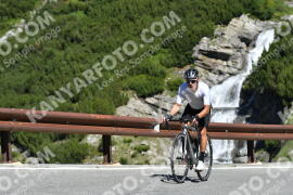 Photo #2253265 | 08-07-2022 10:29 | Passo Dello Stelvio - Waterfall curve BICYCLES